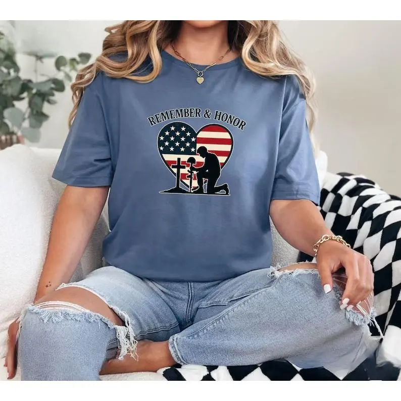 Remember & Honor Veteran Memorial Graphic Cotton T-Shirt, Patriotic Comfort Tee, Kneeling Soldier American Flag Heart Outfit, Oversized Fashion Shirt, Memorial Day & Veterans Day Gift For Him Her