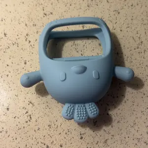 Baby Teether Toy, Cute Sensory Silicone Teether Mitten, 1 Count Anti-Drop Wrist Teether, Solid Color Baby Chew Toy, Newborn Teething Relief Toy #GLOBAL PICKS