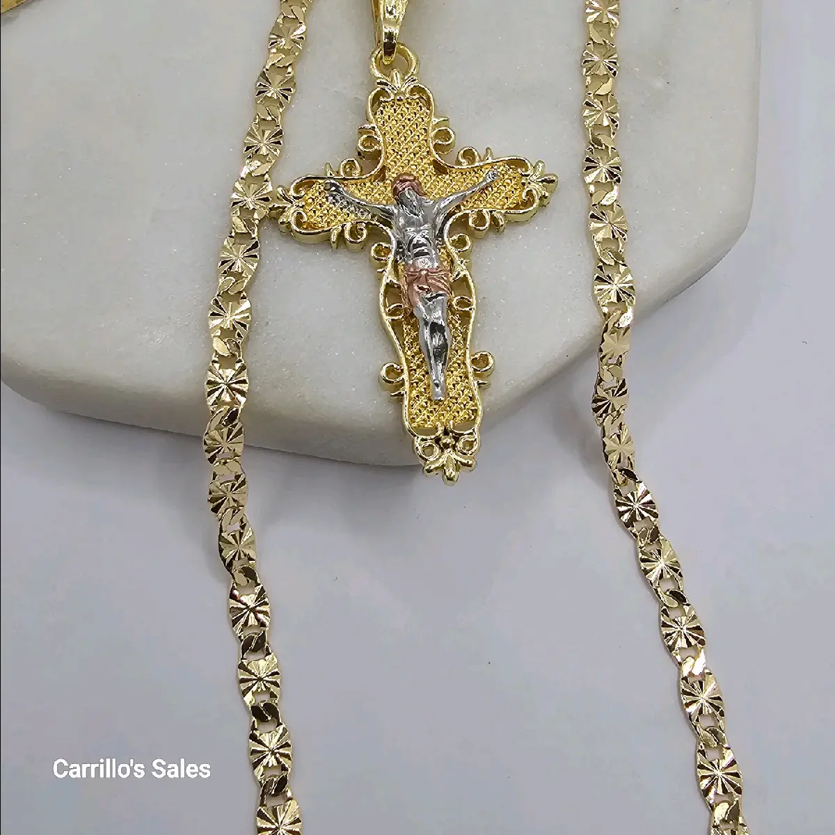 CHRIST ON THE CROSS pendant three colors chain gold-plated