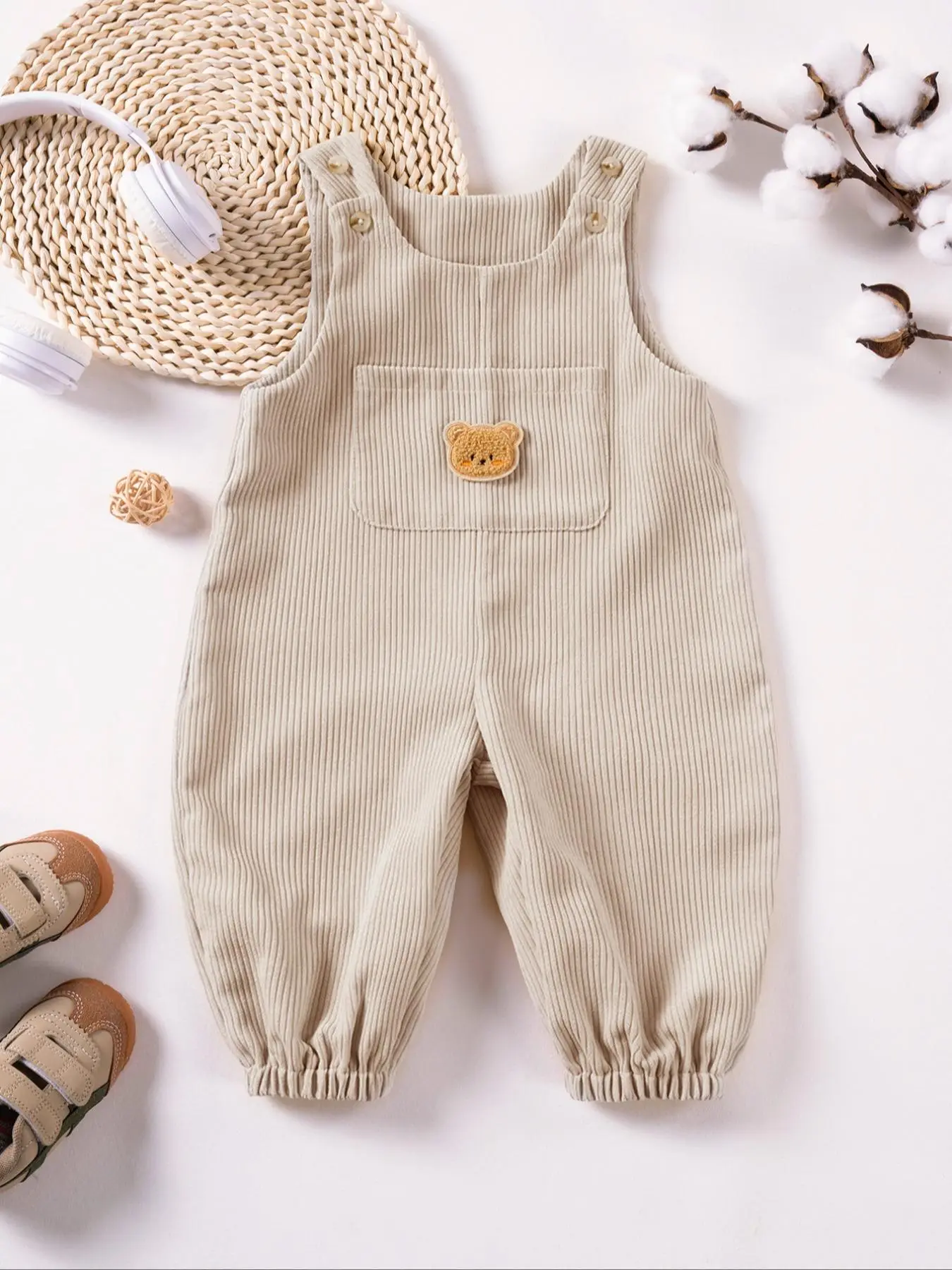 Baby's Plain Overalls with Bear Patch Decor, Casual Soft Comfy Sleeveless Jumpsuit for Summer, Newborn Infant Kids Clothes for Daily Wear