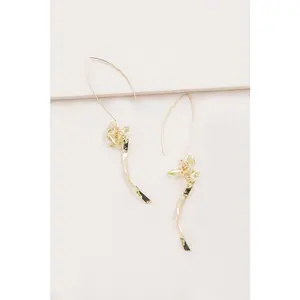 Twist Arc Threader Earrings