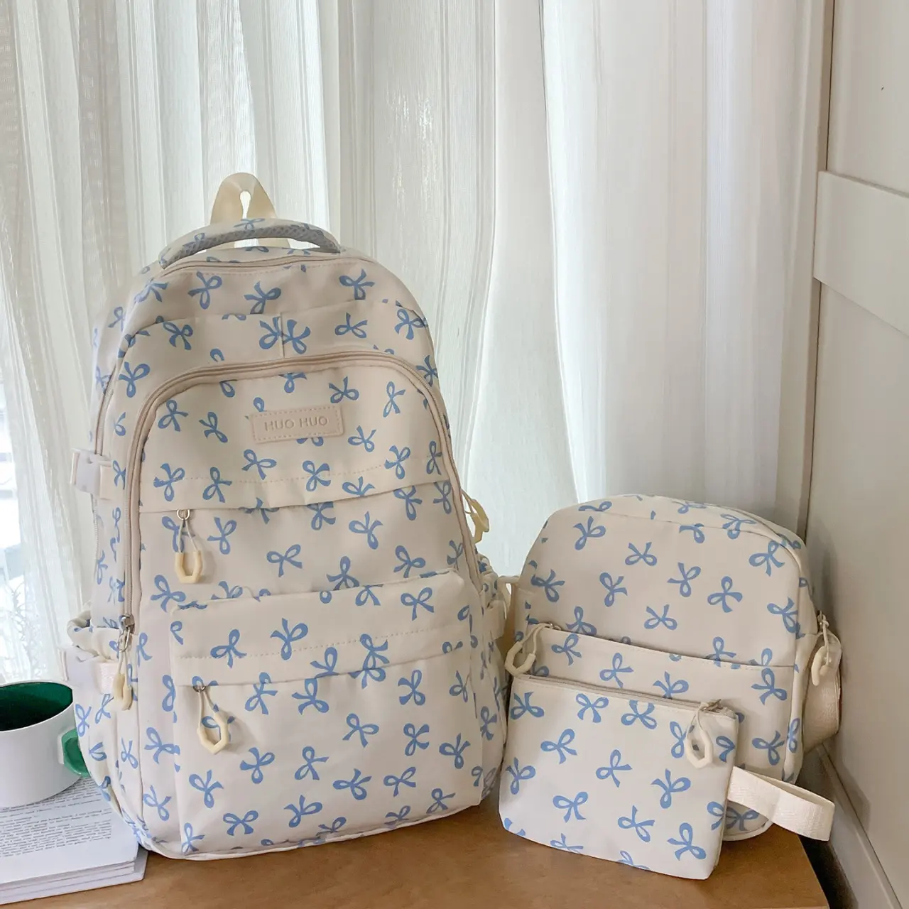 3 Piece Bow Backpack Set for Women Men - Large Capacity Backpack with Lunch Bag Pen Bag, Lightweight Aesthetic Cute Daypack for Commute,Work Travel (White-Blue/White-Pink)