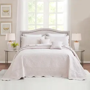 Oversized King Bedspread 128x120 Extra Wide Ultrasonic Lightweight Bedding Cover Paisley Pattern Reversible 5 Piece 100% Microfiber Gray Lilac