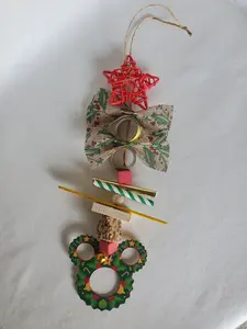 Mickey Wreath Winter/Christmas Holiday Theme Park Mouse (bird toy)