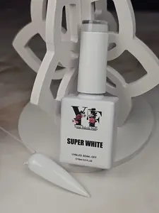 Super White Gel Polish – Intense White, Perfect Coverage and Professional Finish