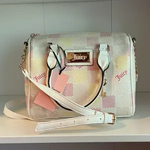 Juicy Couture -Miss Independent Speedy Satchel- white multi color., Unique Gift, Party Gift