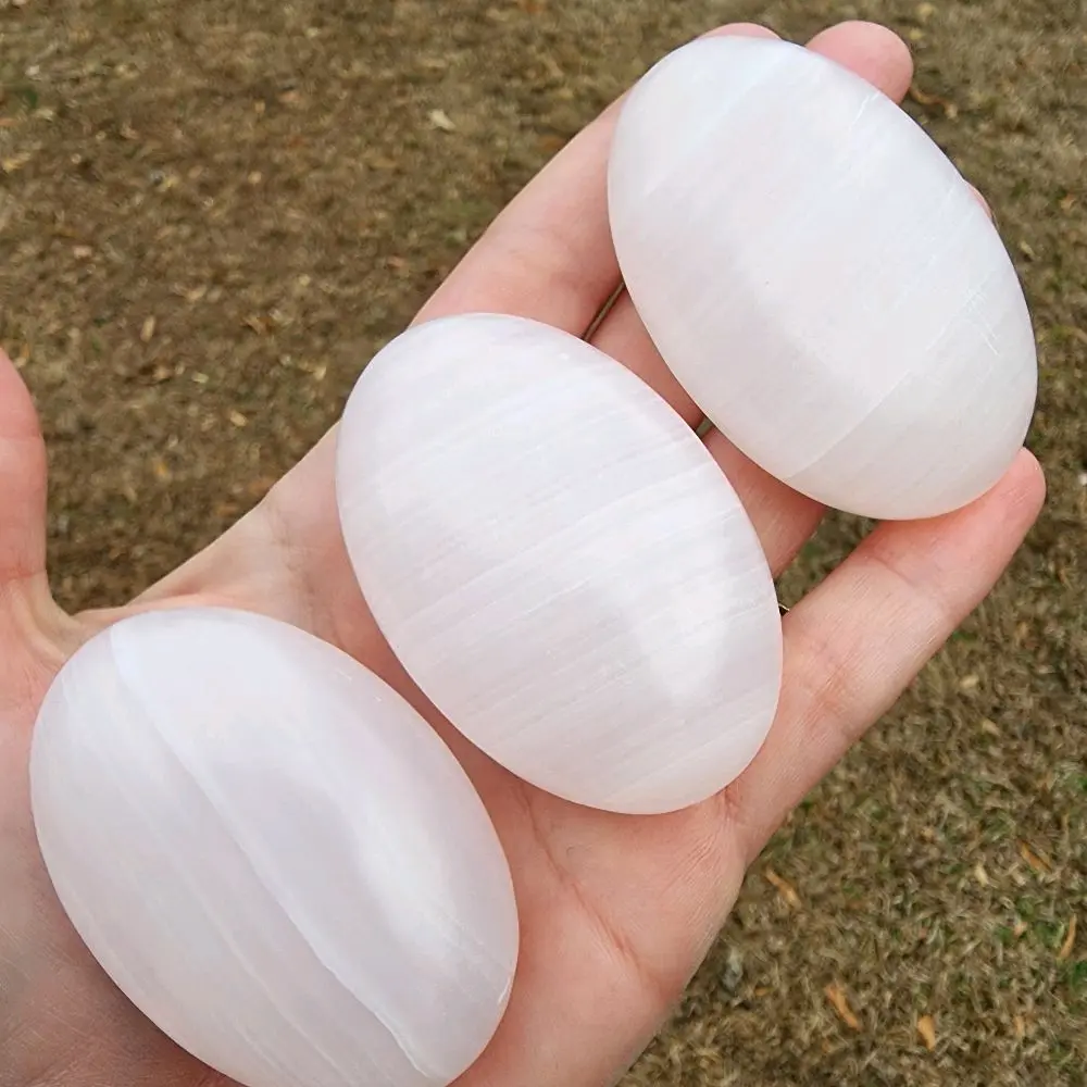 UV Reactive Pink Calcite Palm Stone