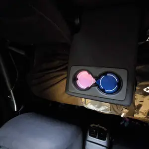 2 Counts Non-Slip Water Cup Pads, Car Coasters with Rhinestone Bling Decoration, Anti-Skid 8 cm Rubber Cup Mat, Car Interior Accessory