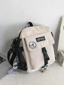 Men's Casual Plain Zipper Crossbody Bag, with Badge Charm, Fashionable Nylon Messenger Bag for Daily Used, Casual Trendy Versatile High-quality Daily Commuting Bag, Stylish Crossbody Bags