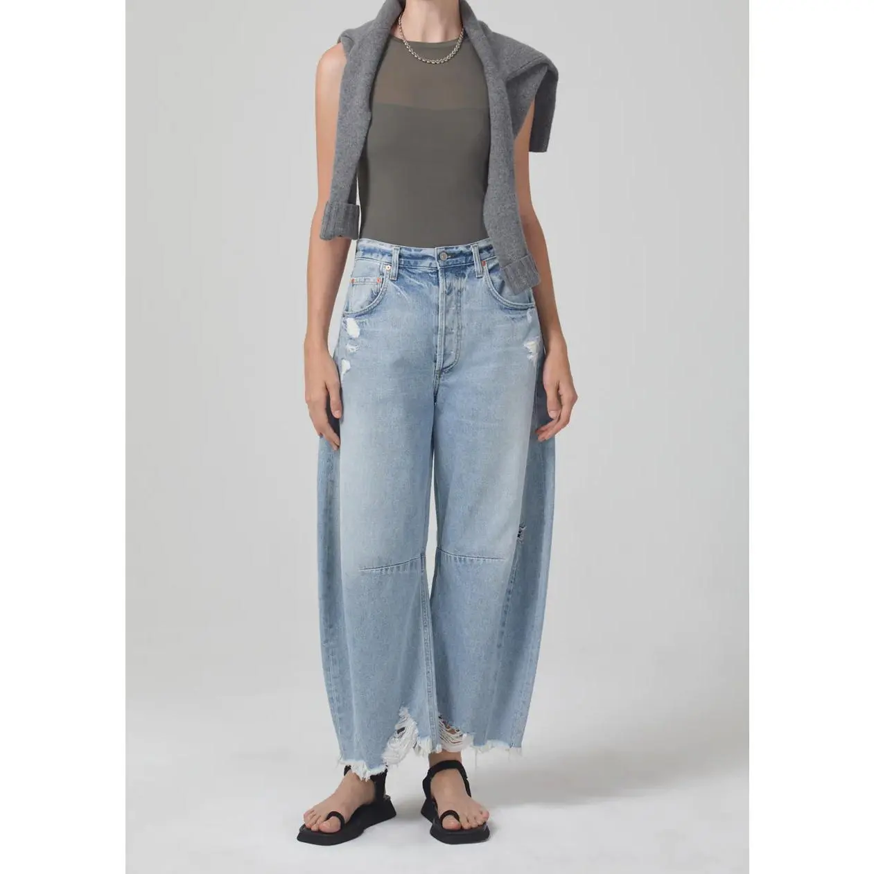 Imily Bela Women's Low Rise Baggy Horseshoe Jeans, Cropped Raw Hem Denim Bottoms for Streetwear, Bottom, Pants, Clothes, Low Rise Baggy Jeans, Baggy Denim Jeans