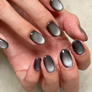 Upgrade Your Look Instantly, 24pcs Y2K Oval Nails Silver Color Glossy Finish Crystal Cat Eye Press-On Medium Length Almond Shape, Acrylic False Nails Set