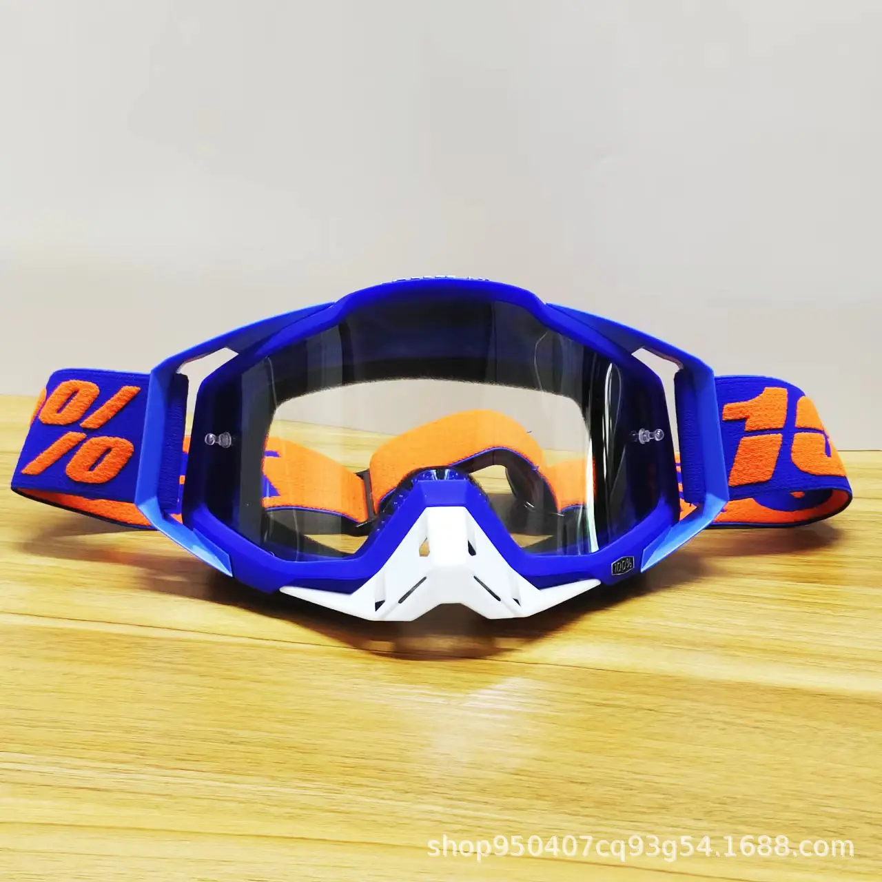 52 Blue Frame White Nose   Transparent F