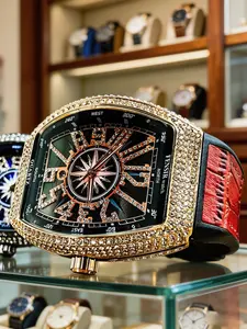 Men's Barrel Watch with Full Diamond Dial, Analog Quartz Watches, Diamond Encrusted Watch, Luxury Starry Embedded Face, Street Style Leather Watch, Fashionable and Unique, Summer Durable Watch