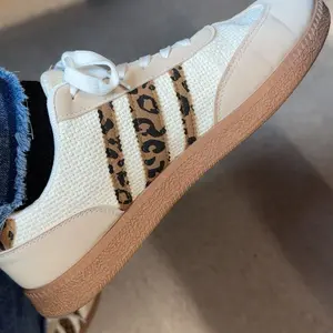 Women's Leopard Print Casual Skate Shoes, Flat Design, Comfortable Lightweight, Multifunctional Practical, All Seasons