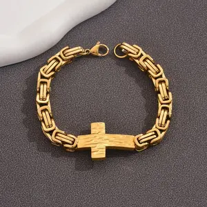Men's Thick 316L Stainless Steel Gold Cross Pendant Bracelet - Durable Polished Jewelry, Suitable for Casual and Formal Occasions, Bold Design, High Quality Craftsmanship, Fashion Enthusiasts