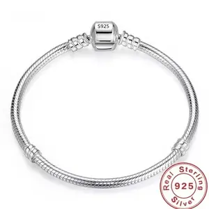 Hand-Made 925 Sterling Silver Snake Chain Charm Bracelet – 18 cm / 19 cm