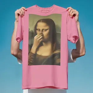 Custom Mona Lisa Graphic Tee - Unisex Funny Classical Art Parody Casual T-Shirt, Vintage Renaissance Streetwear Breathable Cotton Crewneck Shortsleeve, Personalized Art Meme Gift, Fast Custom Print High-Quality Menswear Top