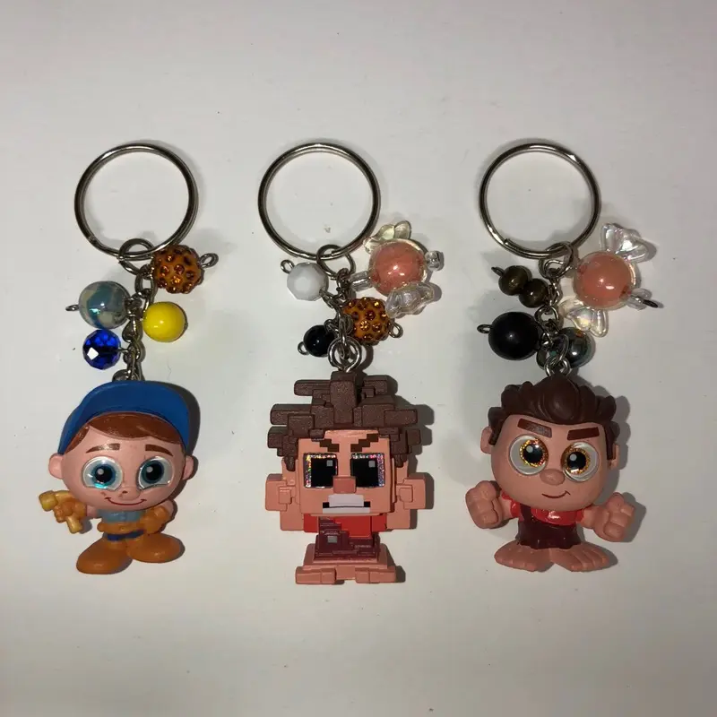 Wreck it Ralph characters doorables keychains