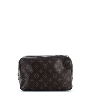 Pre-owned Louis Vuitton Canvas Coated Toiletry Bags Trousse Toiletry Pouch Monogram Canvas 23 by Rebag