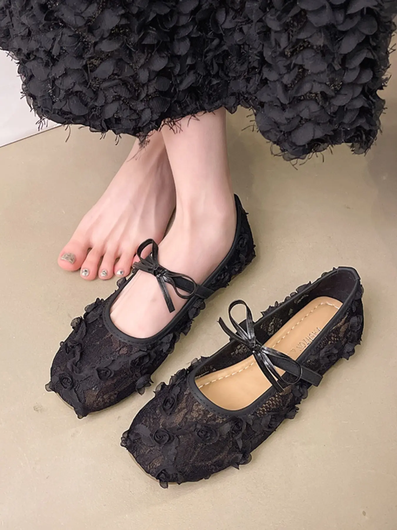 Spring Summer New Breathable Mesh Lace Hollow Out Flat Shoes, Slip-On Lazy Canvas Ballet Flats, Women's Casual Sandals, Footwear