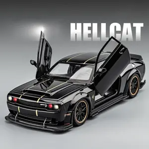 1:32 Dodge Challenger SRT Hellcat Alloy Diecast Car Model, Simulation Sports Car with Sound & Light, Ornament & Gift Toy for Kids