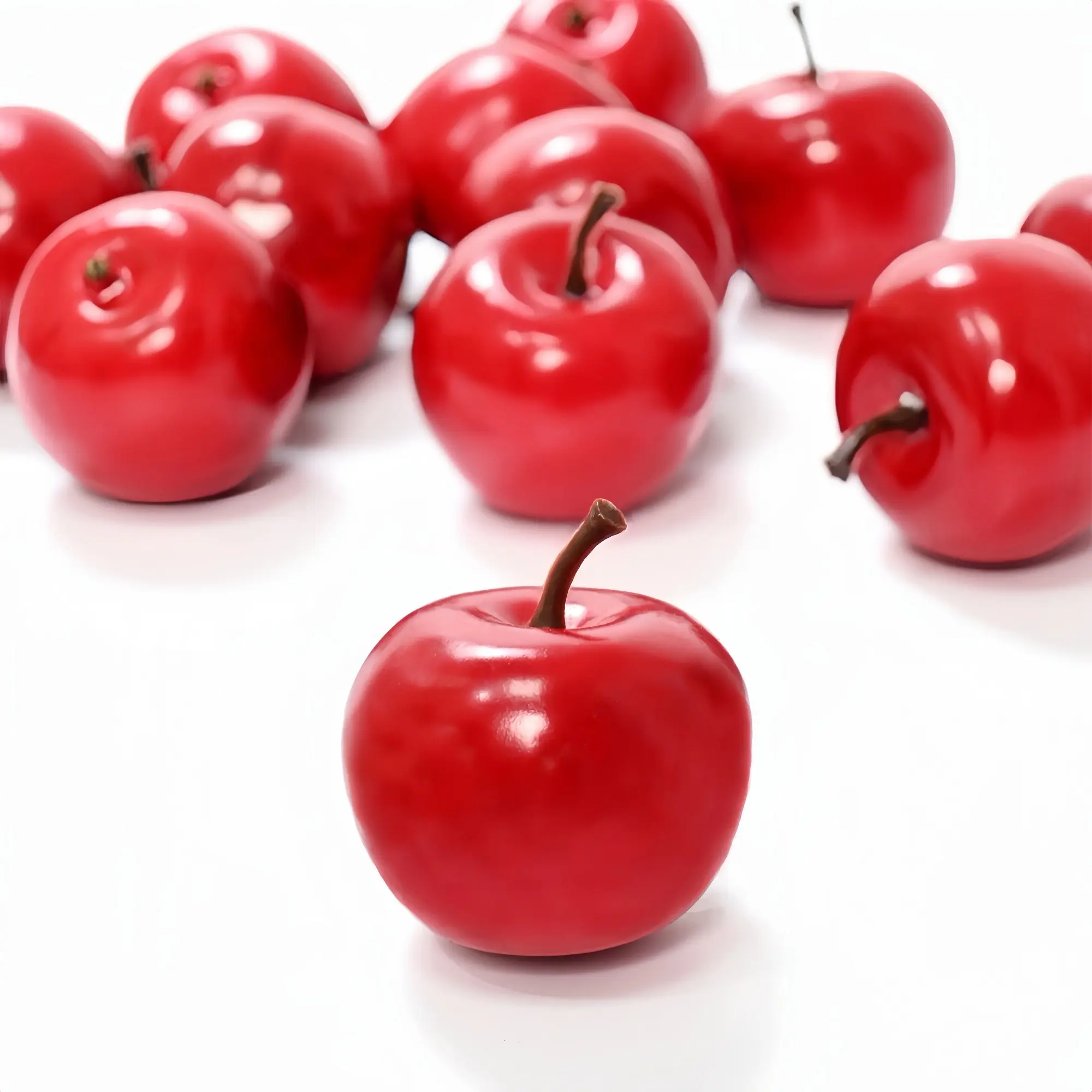 12 Pcs Artificial Apples, Lightweight Realistic Fake Delicious Apples, Decorative Lifelike Faux Apples for Home Kitchen Festival Party Photography Christmas Decoration