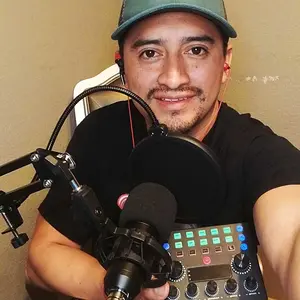 Podcast Equipment Bundle, V8S Audio Interface with BM-800 Condenser Microphone, Studio Equipment with Mic Arm for Podcasting, Streaming, Voice-Over & Singing #TOP PICKS