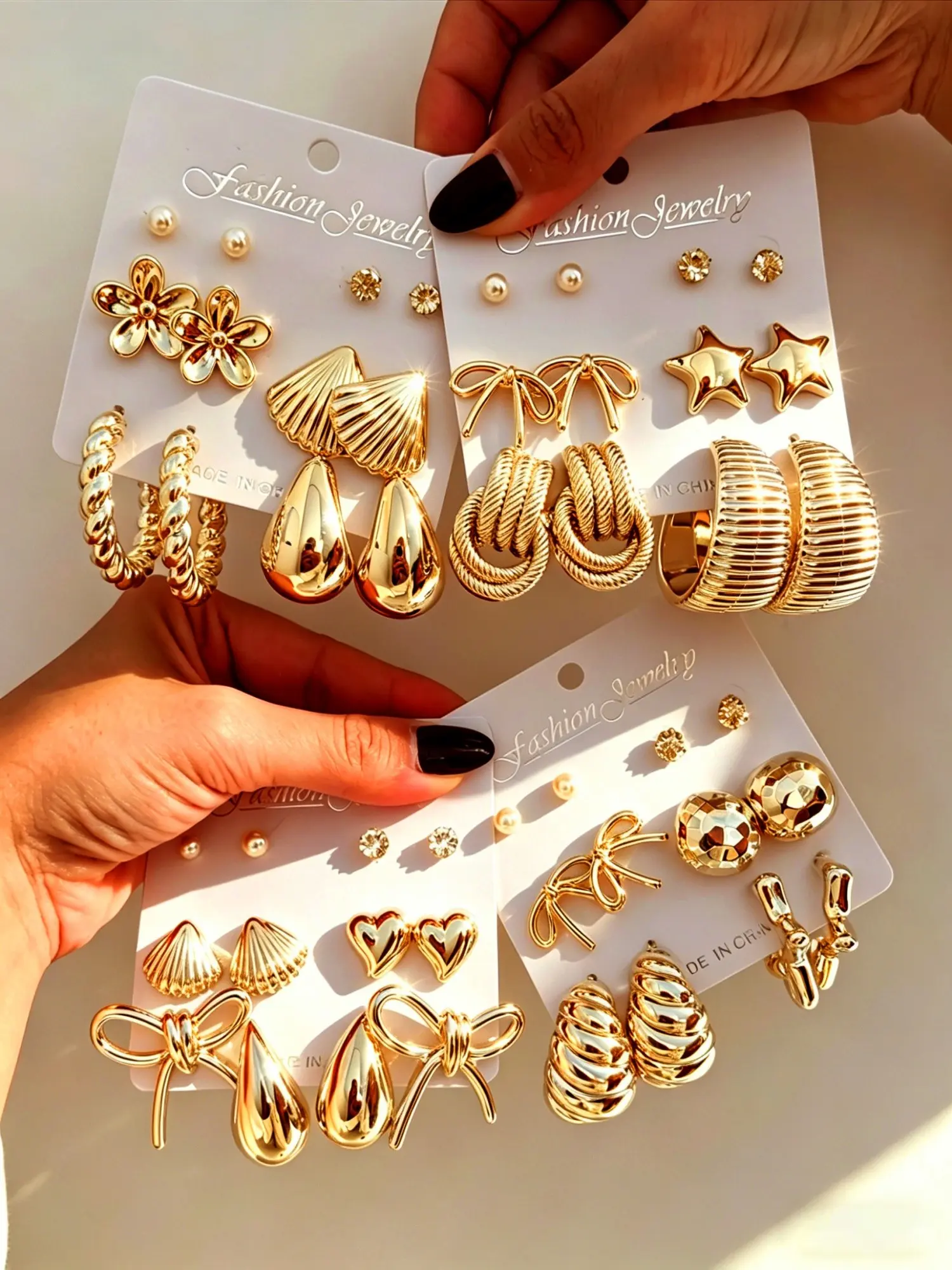 48pcs Chunky Hoop Earrings Set, Vintage Floral Butterfly Shell Imitation Pearl Star Drop Threaded Braided, Daily Party Gift for Mom Girlfriend, Stackable Earrings, Versatile Earrings