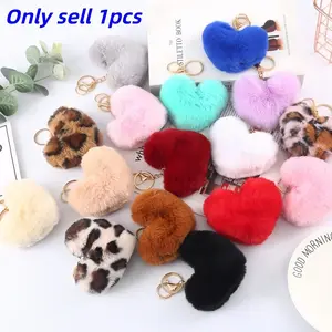 Heart-Shaped Plush Keychain, Heart Keyring, Women's Love Car Key Ring, Car Key Holder, Bag Accessory, Key Chain for Cars and Bags