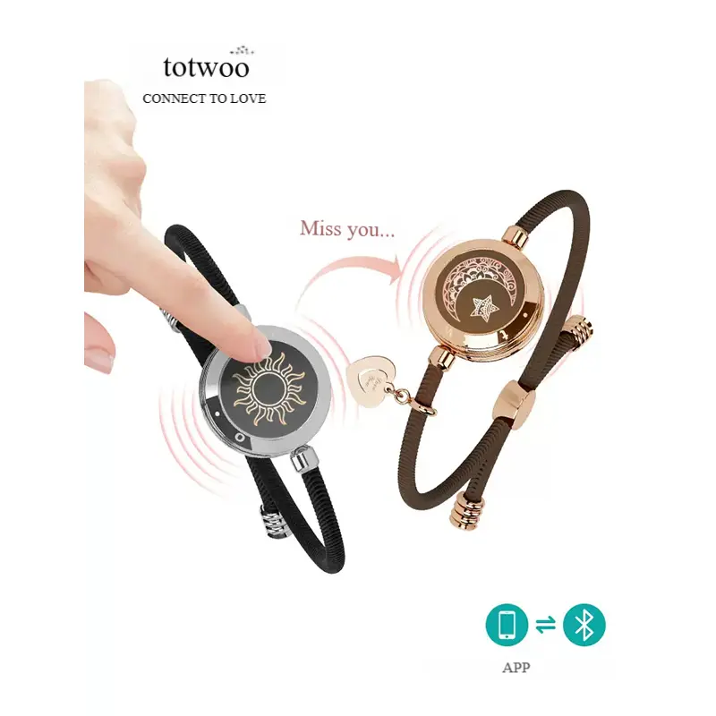 Totwoo Sun and Moon Couple Smart Sensor Vibration Luminous Couple Milanese Chain Bracelet Long Distance Relationship Gift for Daughter, Gift for Couple, Fashion Bracelet