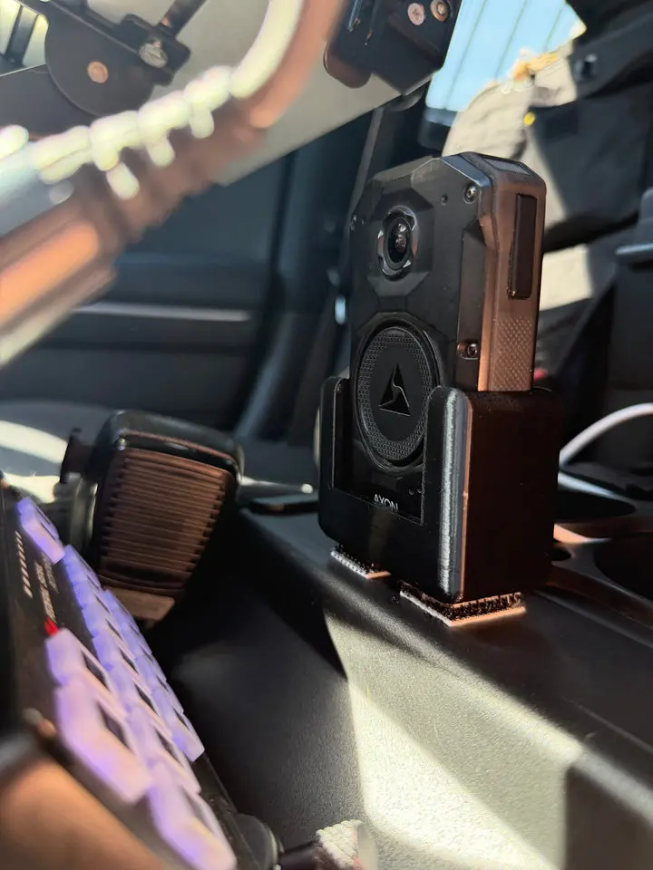 In-Car Body Worn Camera Mount, AXON BODY 4 Compatible, With Charging Adapter