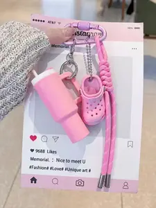 Mini Shoe Water Bottle Keychain, Portable Key Holder, Lipstick Case, Car Key Ring, Perfect Gift for New Year, Valentine's Day, Birthday, Party