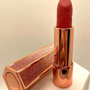 Berry Cute Lipstick Makeup Lipstick Cosmetic