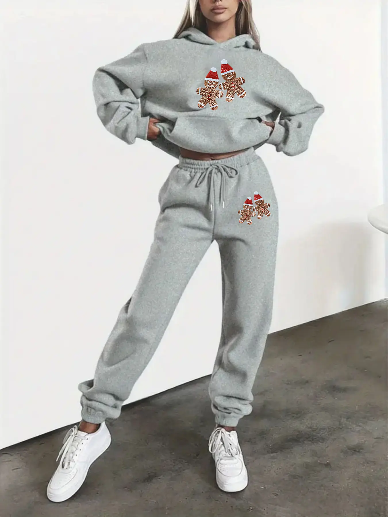 Women's Christmas Gingerbread Man Print Set, Casual Fitted Leopard Pattern, Fall & Winter Fashion, Cute Holiday Style