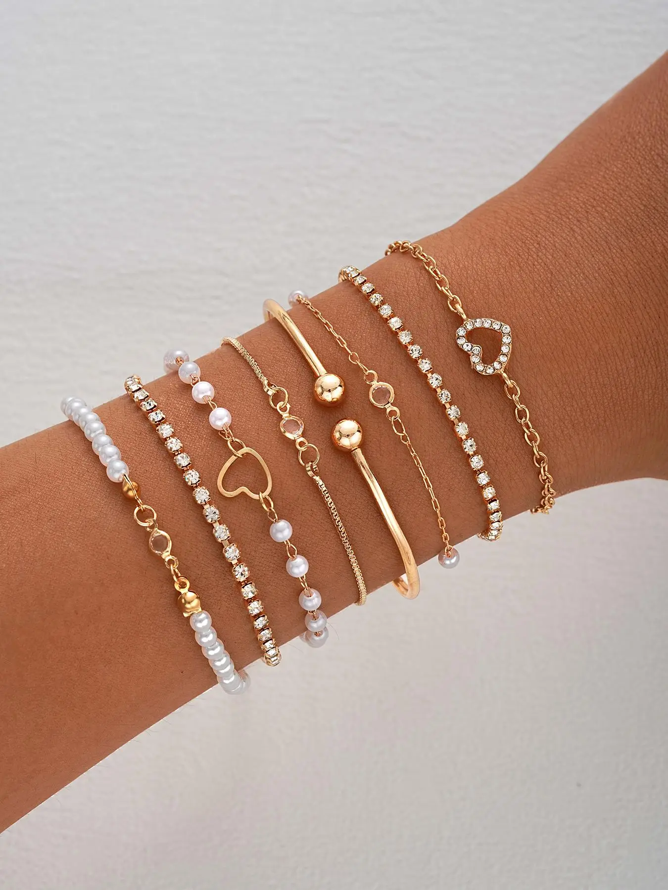 Women's Faux Pearl & Hollow Out Heart Design Exquisite Bracelet, Adjustable Link Bracelet, Simple Design Beaded Matching Bracelet, Party, Daily Clothi