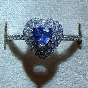 <PingEast jewelry > TAZ305--925 sterling silver adjustable ring featuring a 3*4mm heart-shaped natural tanzanite, comes with a certificate.