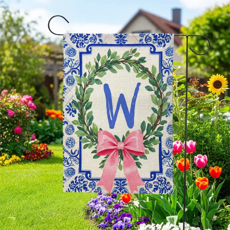 2-Pack Chinoiserie Garden Banner 12x18 In Double Printed, Personalized Family Name Initial & Artificial Boxwood Wreath, Spring Holiday Outdoor Decor Banners, Fade-Resistant Home Porch Decor, Garden Accessories, Home Decor