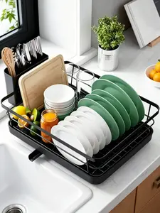Kitchen countertop drain rack, single-layer stainless steel, with drip tray and cutlery rack, saves space and can hold plates, bowls, and cups.
