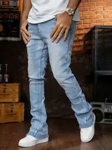 Men's light blue bell-bottom jeans, stretch slim-fit denim pants, retro stone-washed bootcut jeans, Y2K street style, suitable for street style and daily wear, ideal as a gift for boyfriend or husband