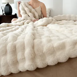Luxury Bubble Plain Soft Fluffy Blanket, Ultra Soft Comfortable Warm, Textured Design, Anti-Pilling, Home Nap Travel Camping, Soft Cozy Blanket