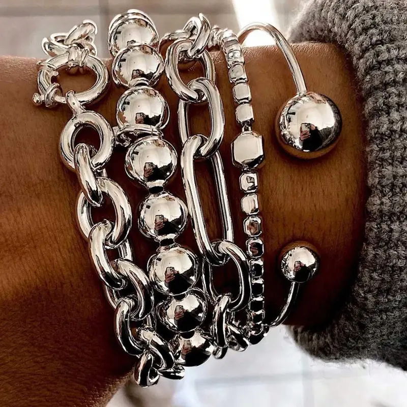 5pcs Vintage Exaggerated Minimalist Old Coin Design Bracelet Bundle Set, Bracelets Set, Chunky Chain & Bead, Ideal for Dates, Vacations, Parties, Gifts for Women, Beaded Bracelet Set