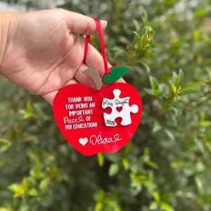 Apple ornament for teachers