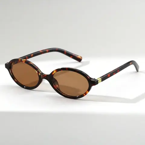 Women's Full Rim Oval Small Frame Fashionable Sunglasses - Plastic Lenses, Metal Temple Accents, Modern Trendy Styling, Unisex Beach Eyewear, Sunglasses for Travel, Modern Trendy Sunglasses