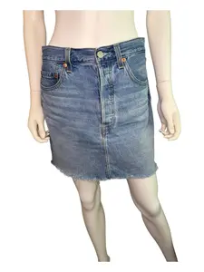 Levi’s Waterless Denim Skirt