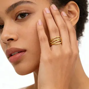 VEVE Fashionable And Simple Stainless Steel Ring, Unisex, 4-layer Winding Ring, Classic Versatile Ring