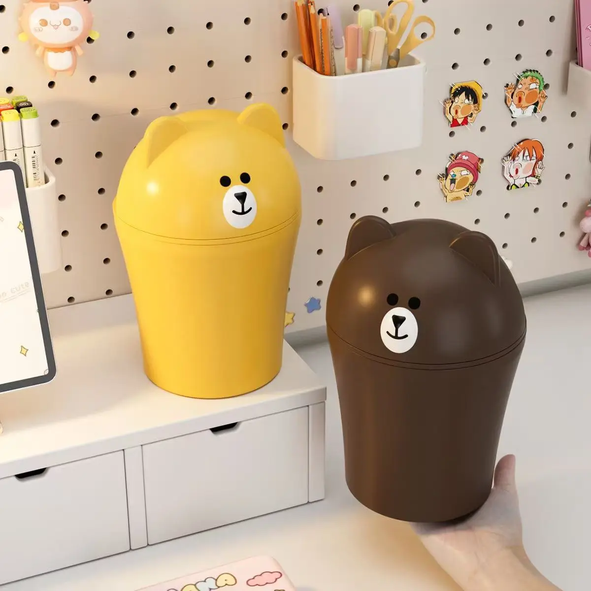 Cute Large Capacity Desktop Trash Can with Lid, Mini High-End Office Table Storage Bin, Multi-Functional Home Organizer, Garbage Can