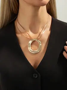 Bohemian Hollow Out Irregular Round Pendant Necklace, Fashion Snake Chain for Women, Elegant Daily Party Jewelry Gift