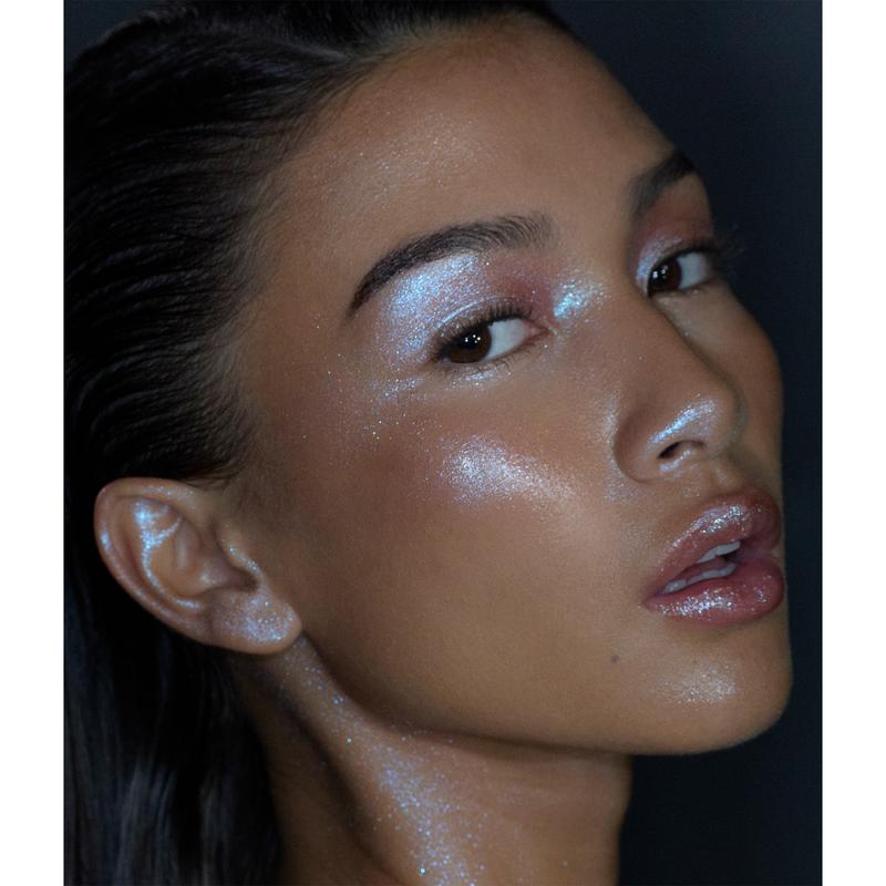 r.e.m. beauty Plumping Lip Gloss in fembot - triple-plump actives for instantly fuller lips and nourishing hydration