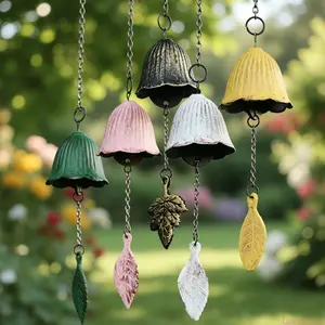 Japanese Style Cast Iron Leaf Wind Chime, Retro Colored Metal Hanging Ornament, Durable Structure Without Power Supply, Suitable For Indoor, Outdoor, Garden, Home And Various Holiday Scene Decoration