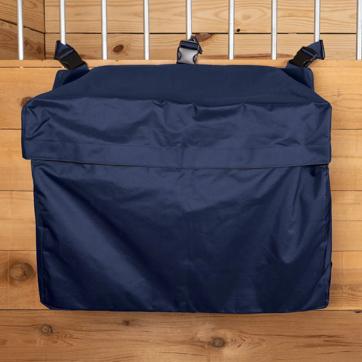 Schneiders Stall Front Large Horsewear Bag II